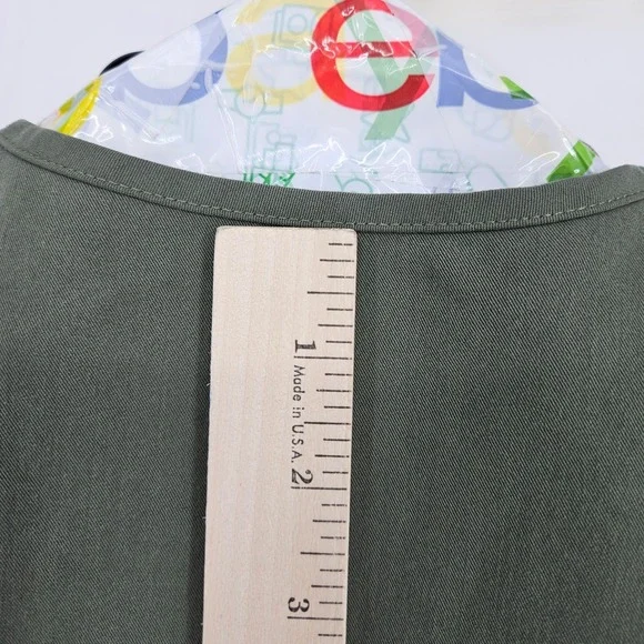 Figs Scrub Top Womens XS Casma Three Pocket Technical Uniforms Moss Green - Picture 10 of 11